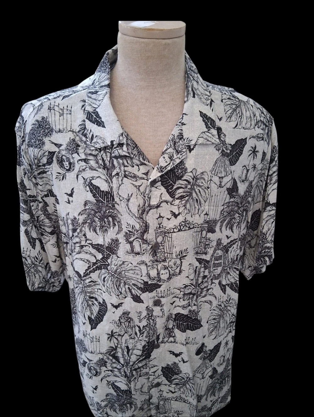 RARE Tommy Bahama Disneyland The Haunted Mansion Shirt XXL Linen Disney Parks